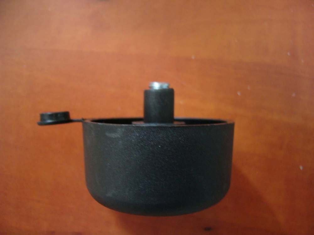 Állítható szekrényláb 5db/csomag