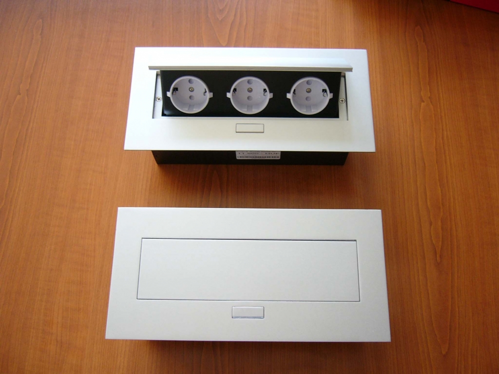 Rejtett dugalj fekete ezüst 266x130 2