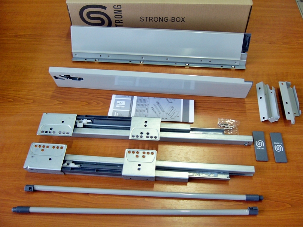 Strong box 140/450 szürke