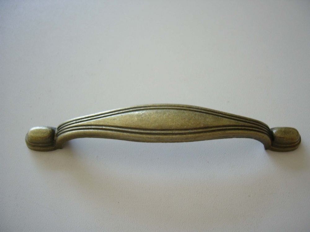 Antikolt fogantyú UZ-10